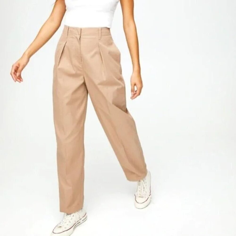 Aritzia Wilfred Free Pants Day Off Pleated High Waist Trousers- Size 0